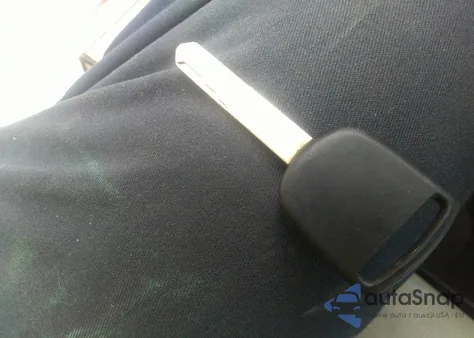 2010 Honda Pilot Lx z USA, uszkodzony, nr VIN 5FNYF3H2XAB013835